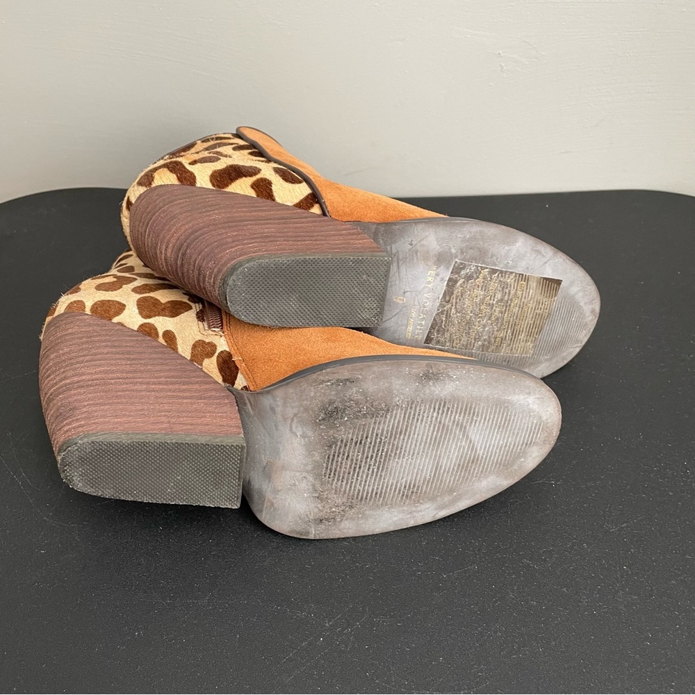 Very Volatile Chatter Leopard Calf Hair Suede Booties Boots Size 9 - Picture 12 of 14